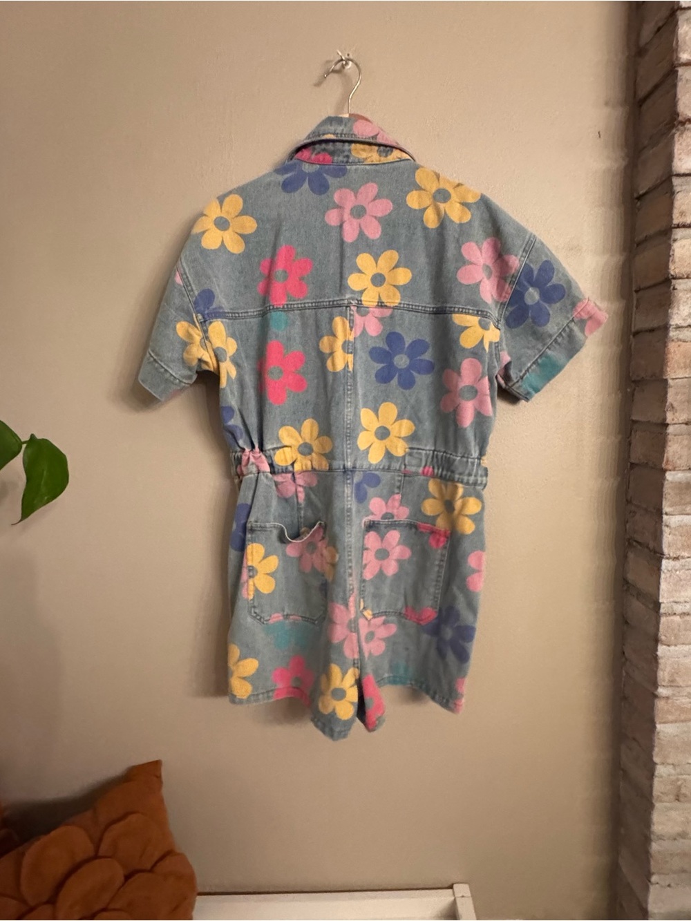 PEACH LOVE California Floral Denim Romper - Picture 5 of 5